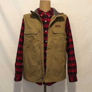 Columbia Larix Park Vest new never worn